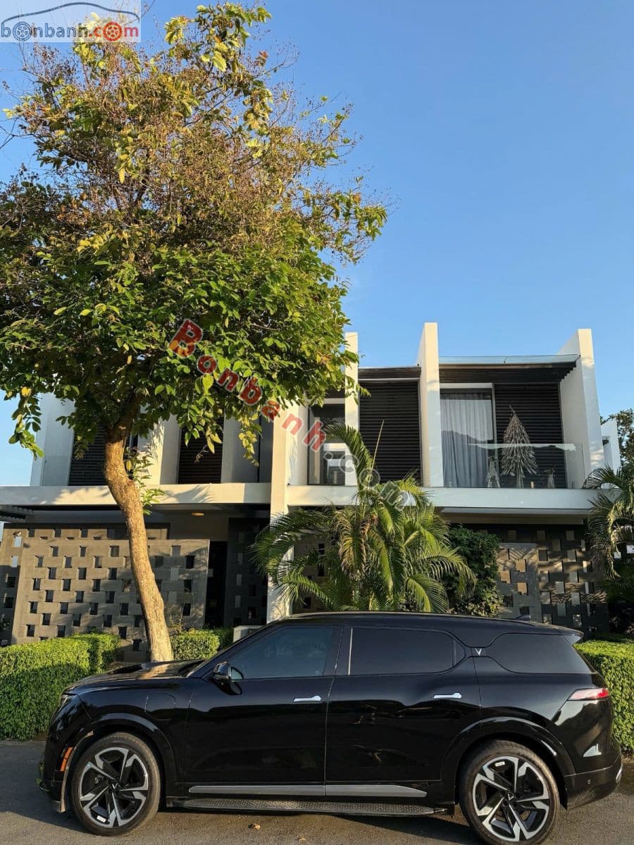 2024 VinFast VF9 Plus 6S