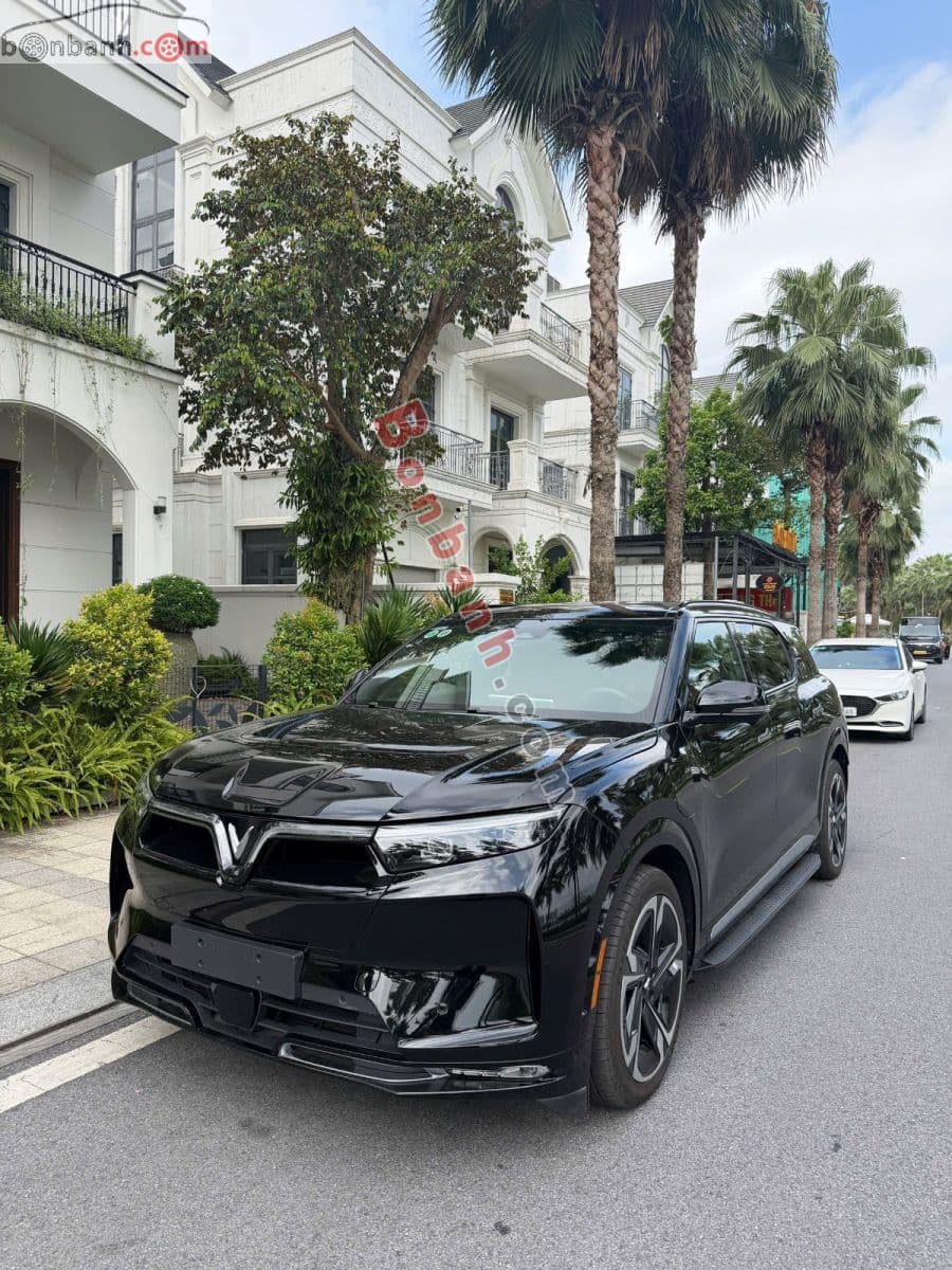 2024 VinFast VF9 Plus 6S