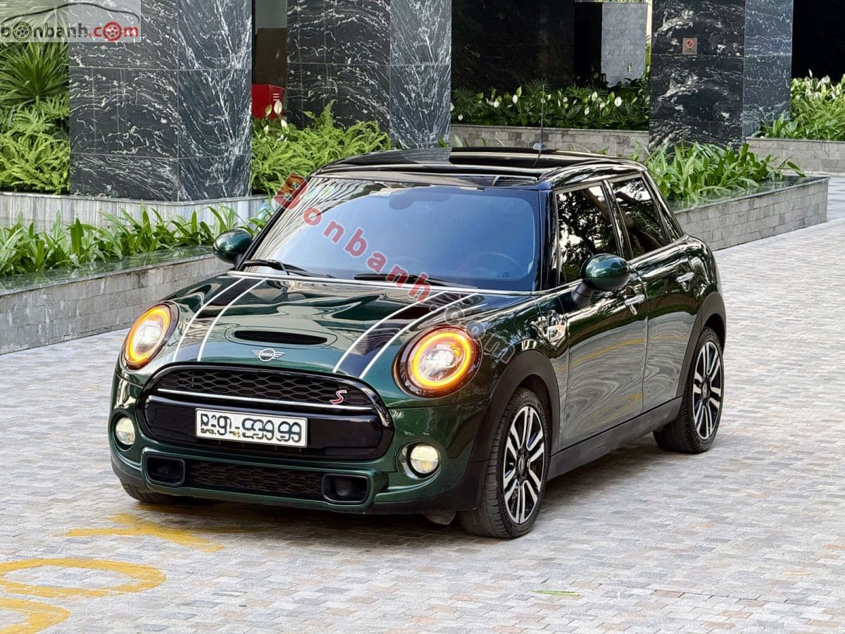 2018 Mini Cooper S 5Dr