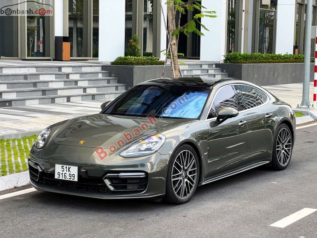 2022 Porsche Panamera 4