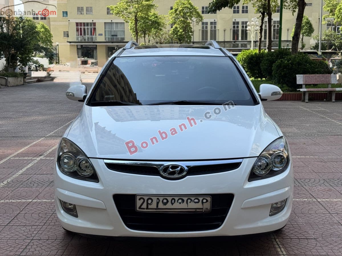 2012 Hyundai i30 CW 1.6 AT - Image 1
