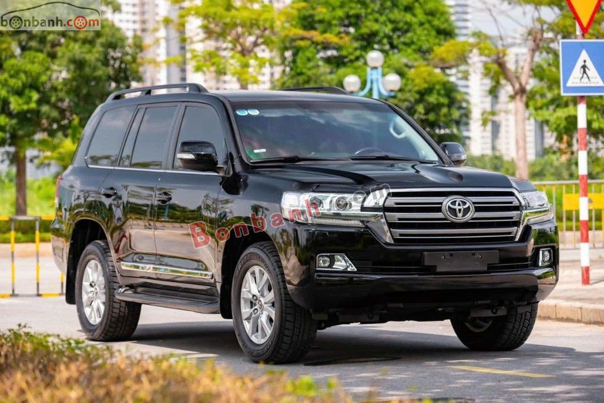 2020 Toyota Land Cruiser 4.6 V8