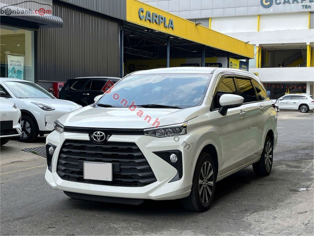 2023 Toyota Avanza Premio 1.5 AT - Image 1