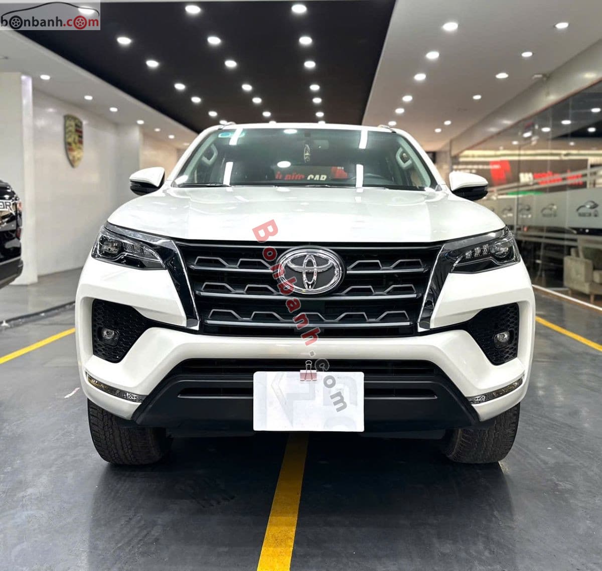 2021 Toyota Fortuner 2.7V 4x2 AT