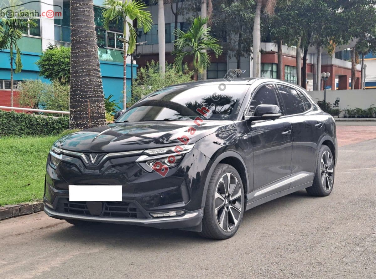 2022 VinFast VF8 Plus AWD