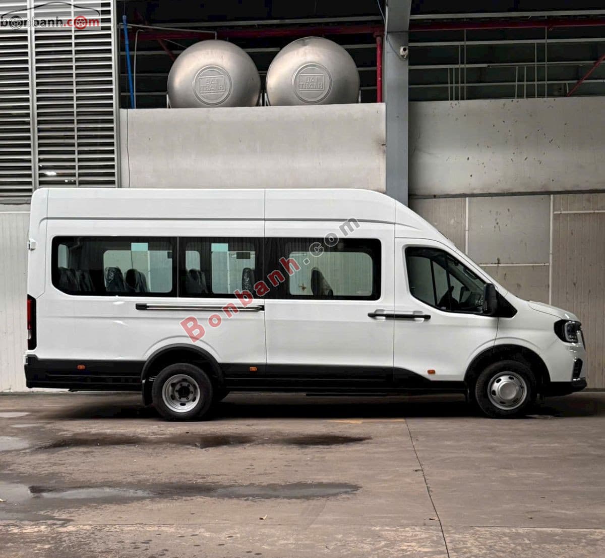 2026 Ford Transit Premium+