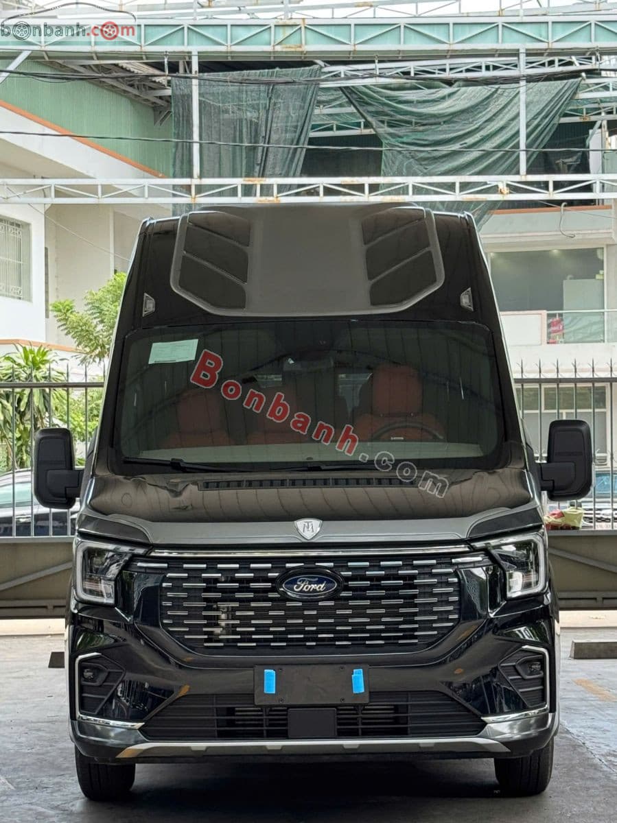 2026 Ford Transit Limousine 10S