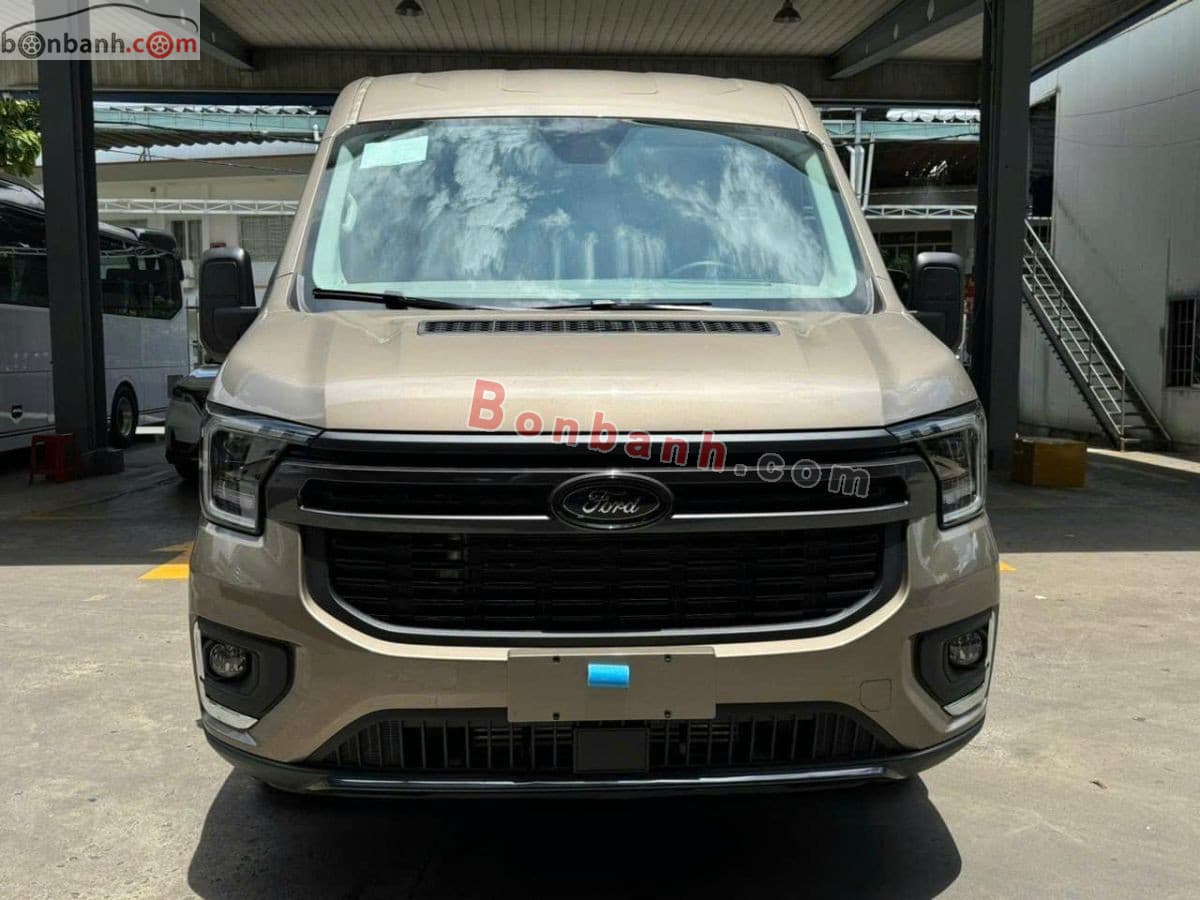 2026 Ford Transit Trend