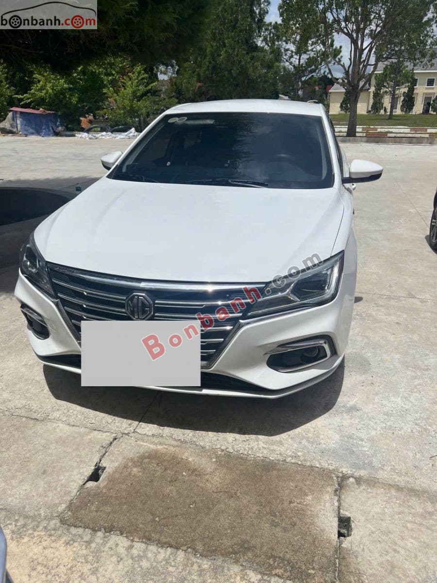 2024 MG 5 1.5 MT
