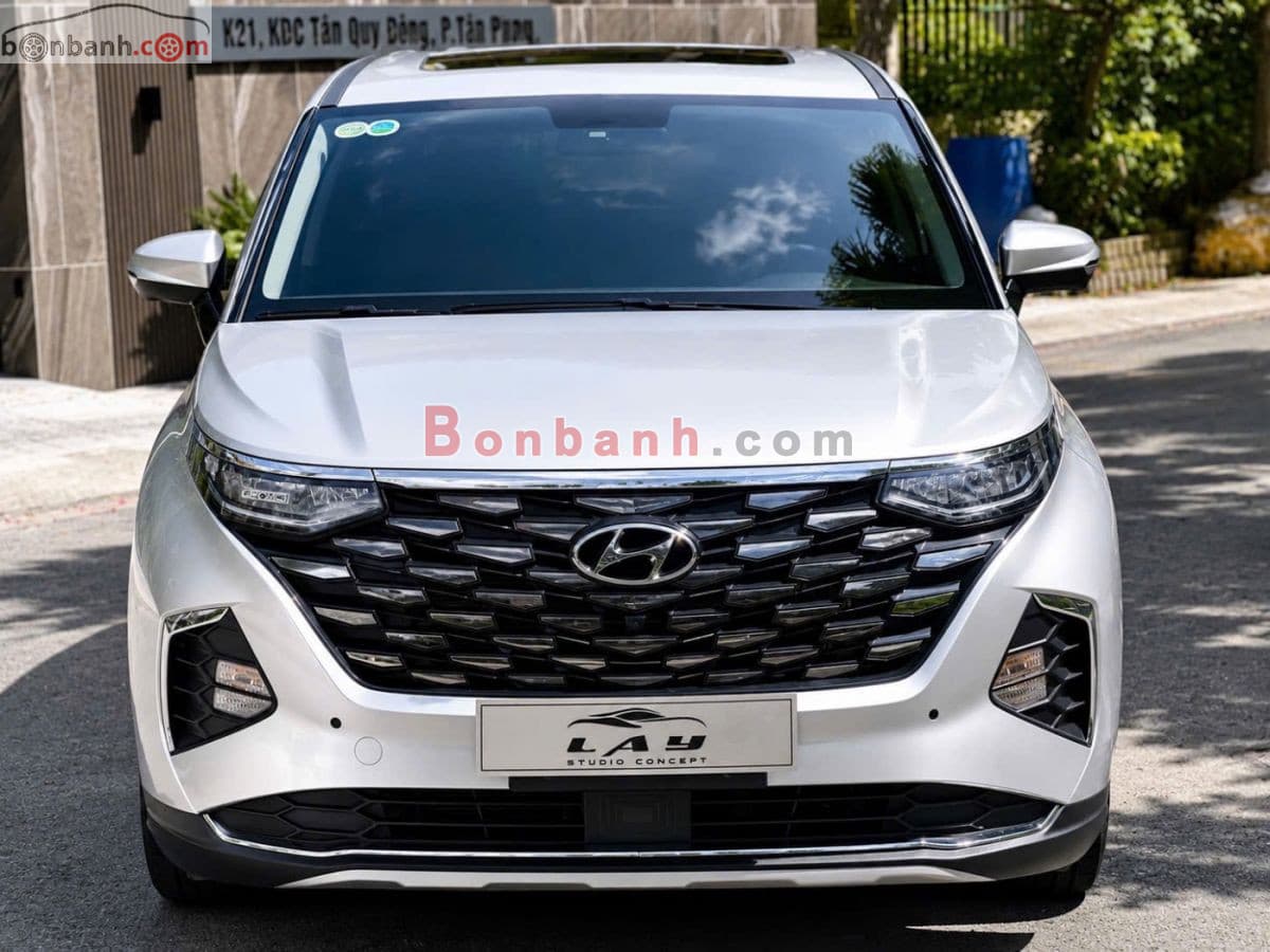 2023 Hyundai Custin Đặc Biệt 1.5T