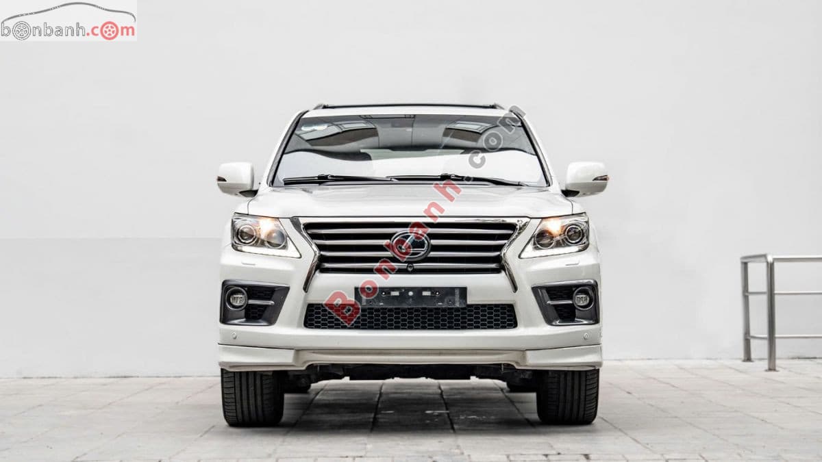 2013 Lexus LX 570