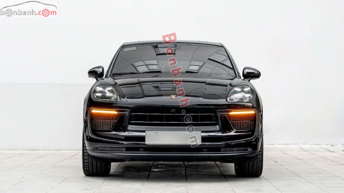 2022 Porsche Macan S