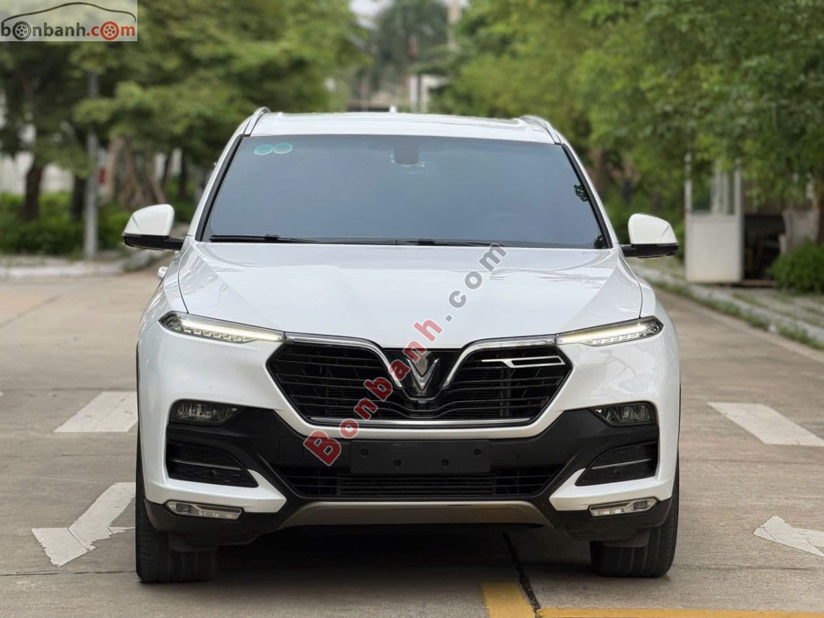 2021 VinFast Lux SA 2.0 Base 2.0 AT