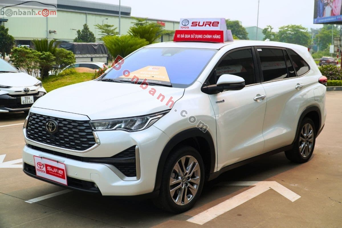 2023 Toyota Innova Cross HEV 2.0 CVT