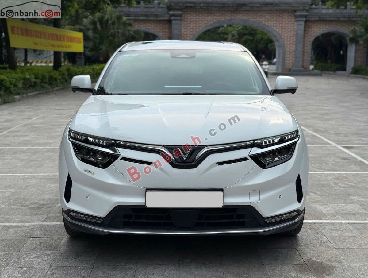2025 VinFast VF8 Plus AWD