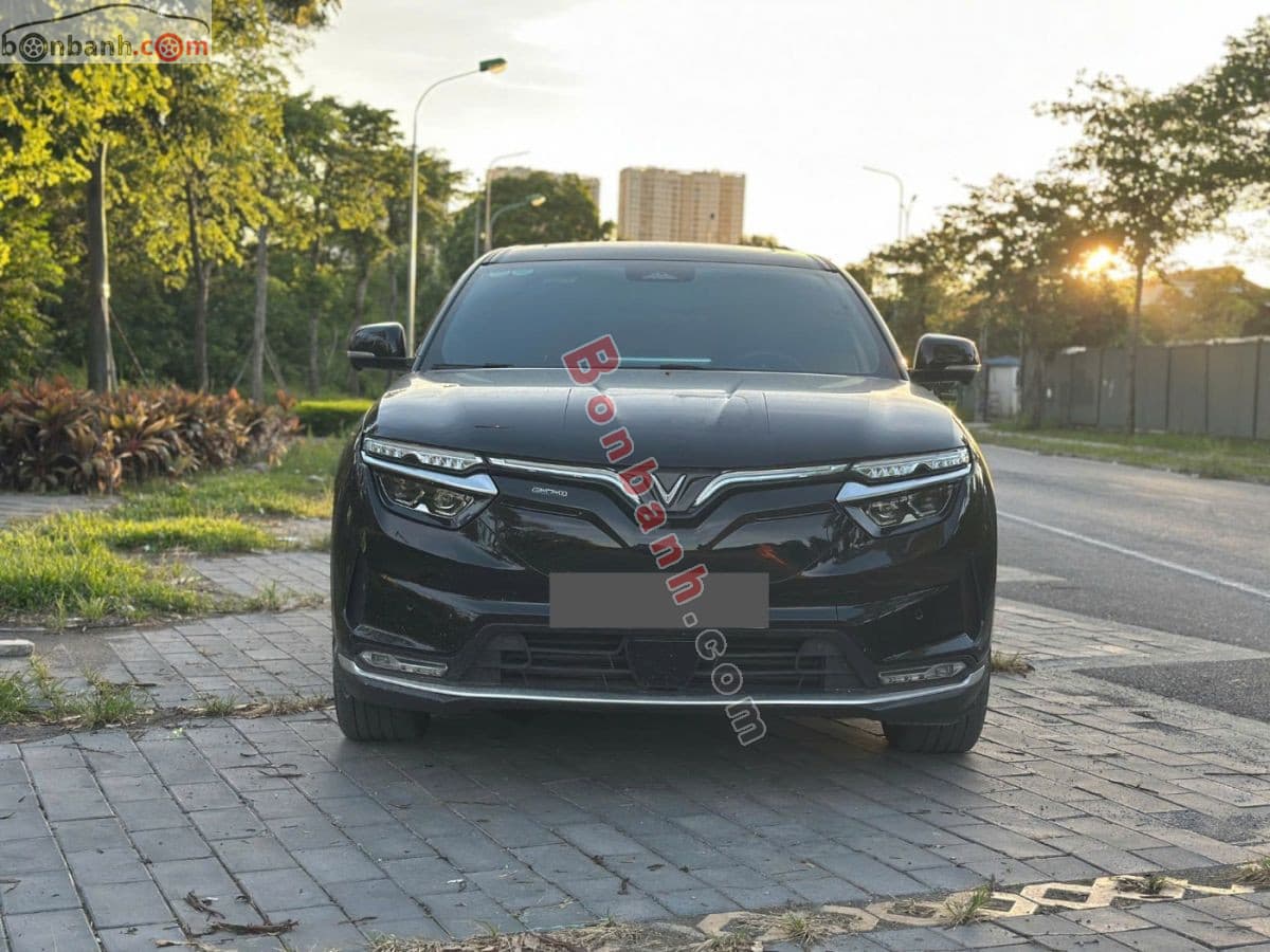 2025 VinFast VF8 Plus AWD