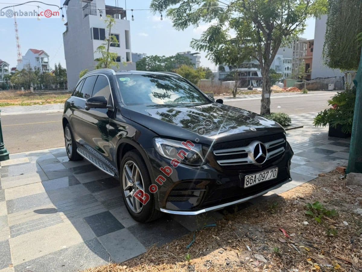 2018 Mercedes-Benz GLC 300 4Matic