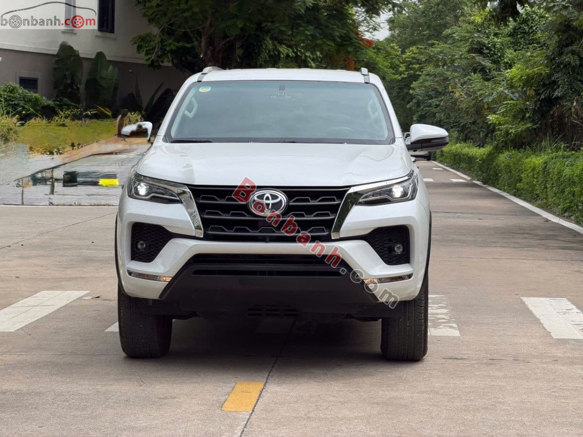 2022 Toyota Fortuner 2.4L 4x2 AT