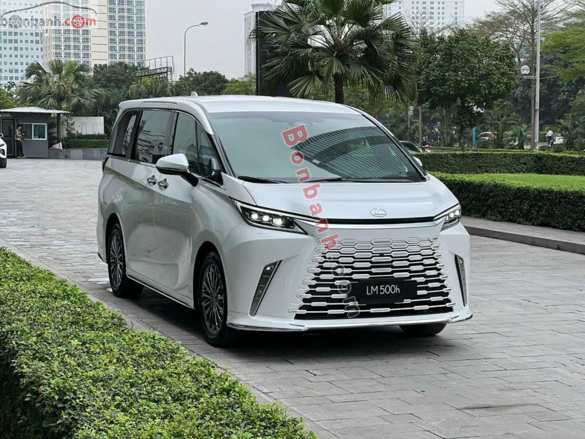 2026 Lexus LM 500h 4S