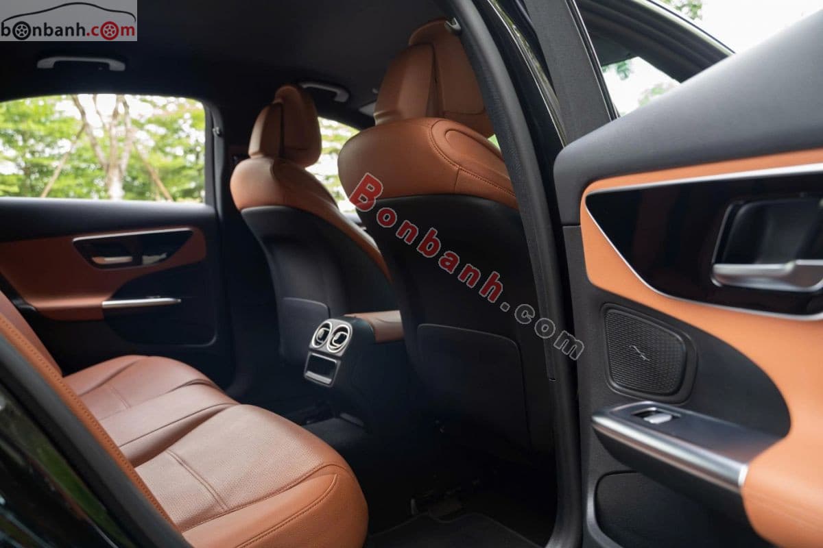 2023 Mercedes-Benz C class C200 Avantgarde - ảnh nhỏ 9