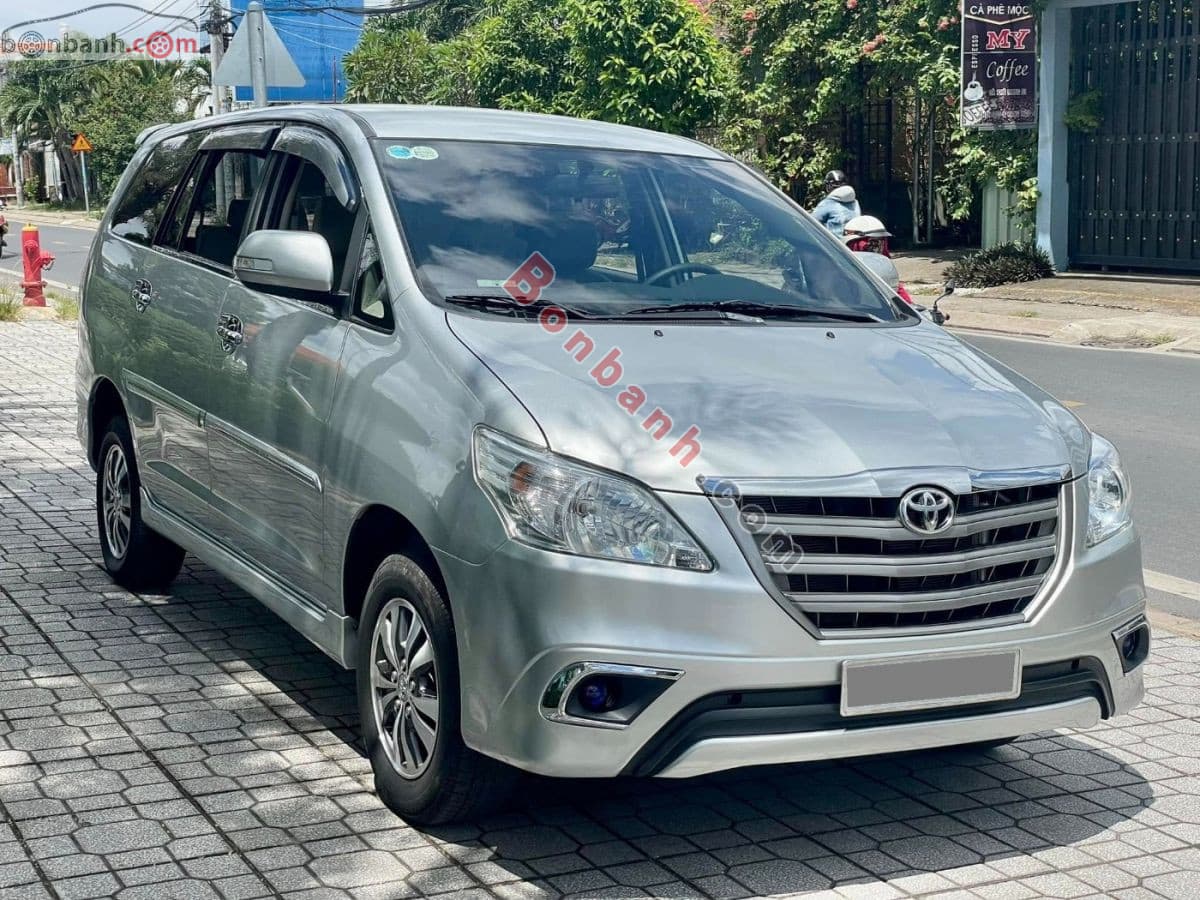 2015 Toyota Innova 2.0E