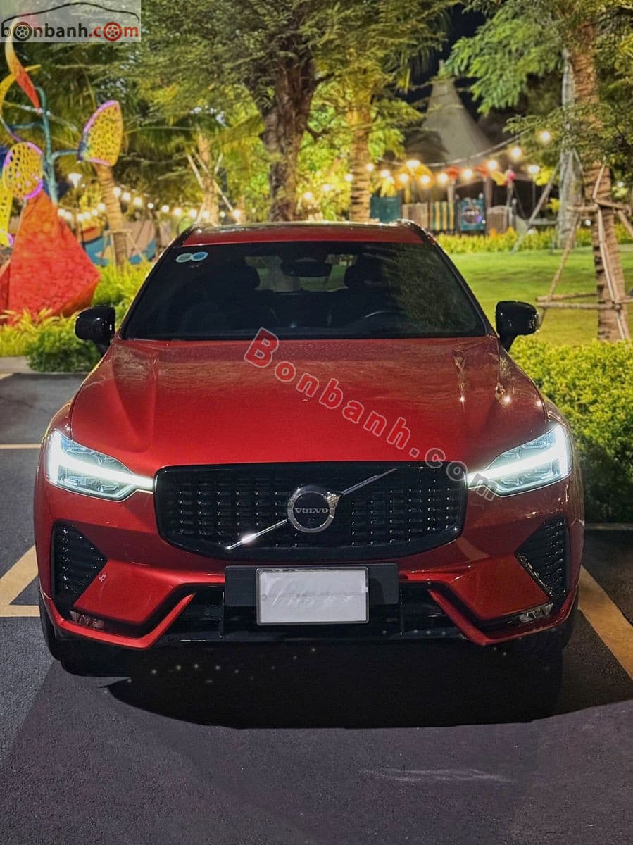 2022 Volvo XC60 R-Design B6 AWD