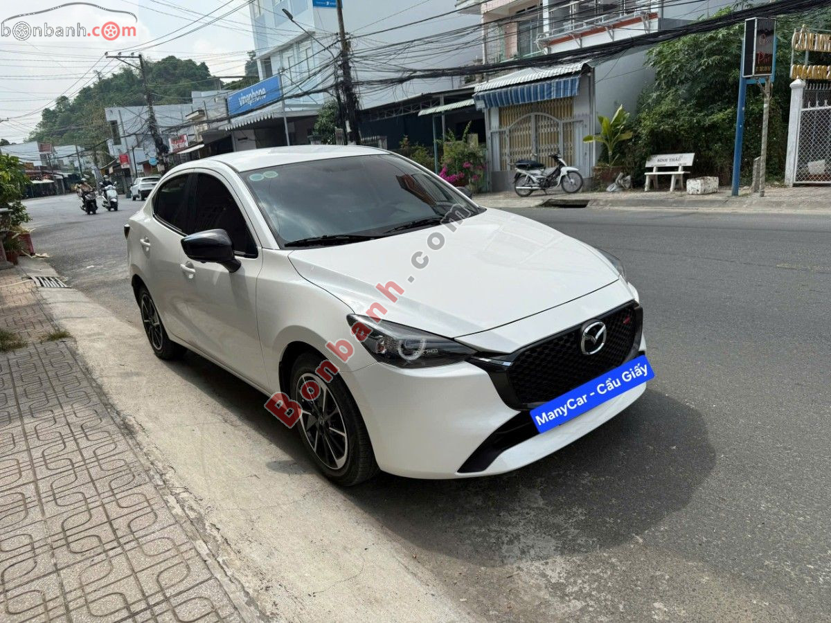 2024 Mazda 2 Premium