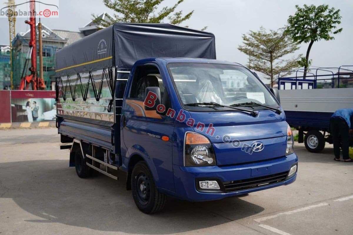 2026 Hyundai Porter H150 Thùng Bạt