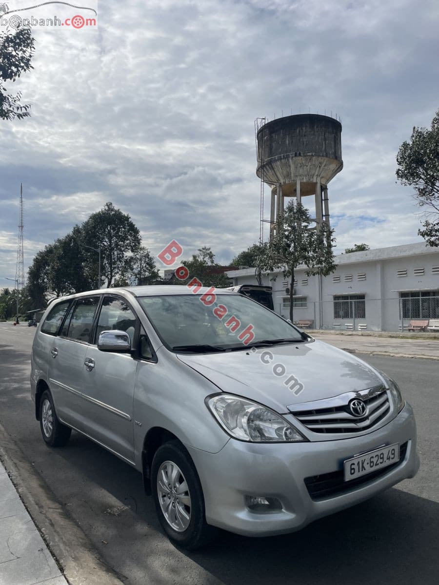 2010 Toyota Innova G