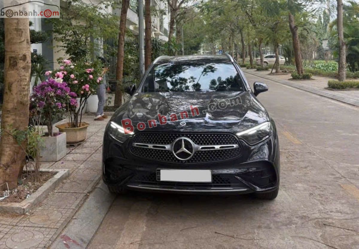 2024 Mercedes-Benz GLC 300 4Matic