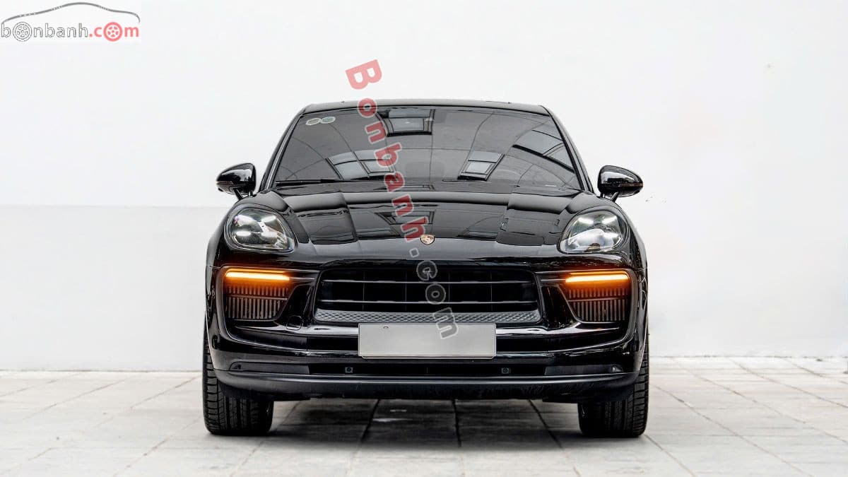 2022 Porsche Macan S
