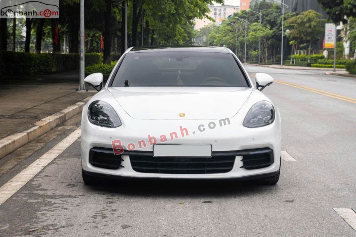 2018 Porsche Panamera 3.0 V6