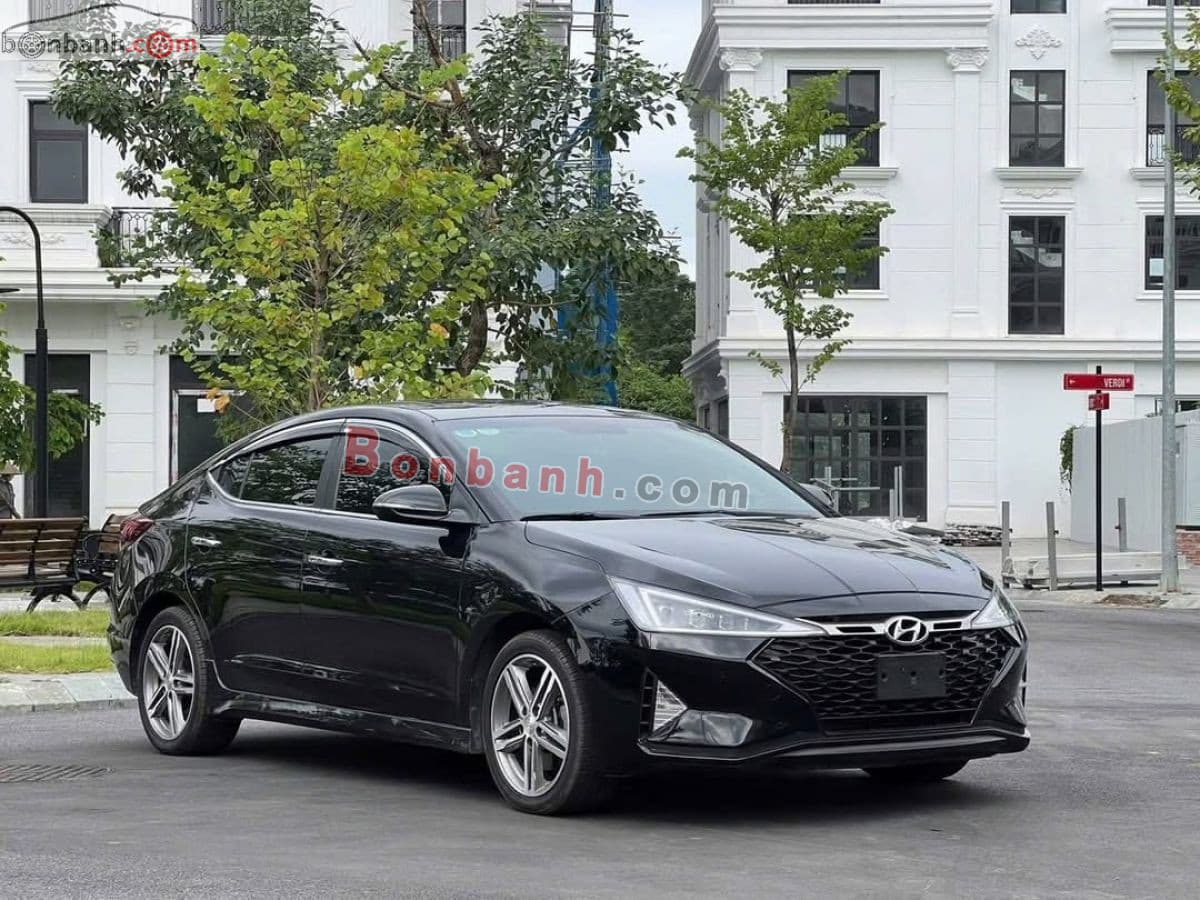 2021 Hyundai Elantra Sport 1.6 AT