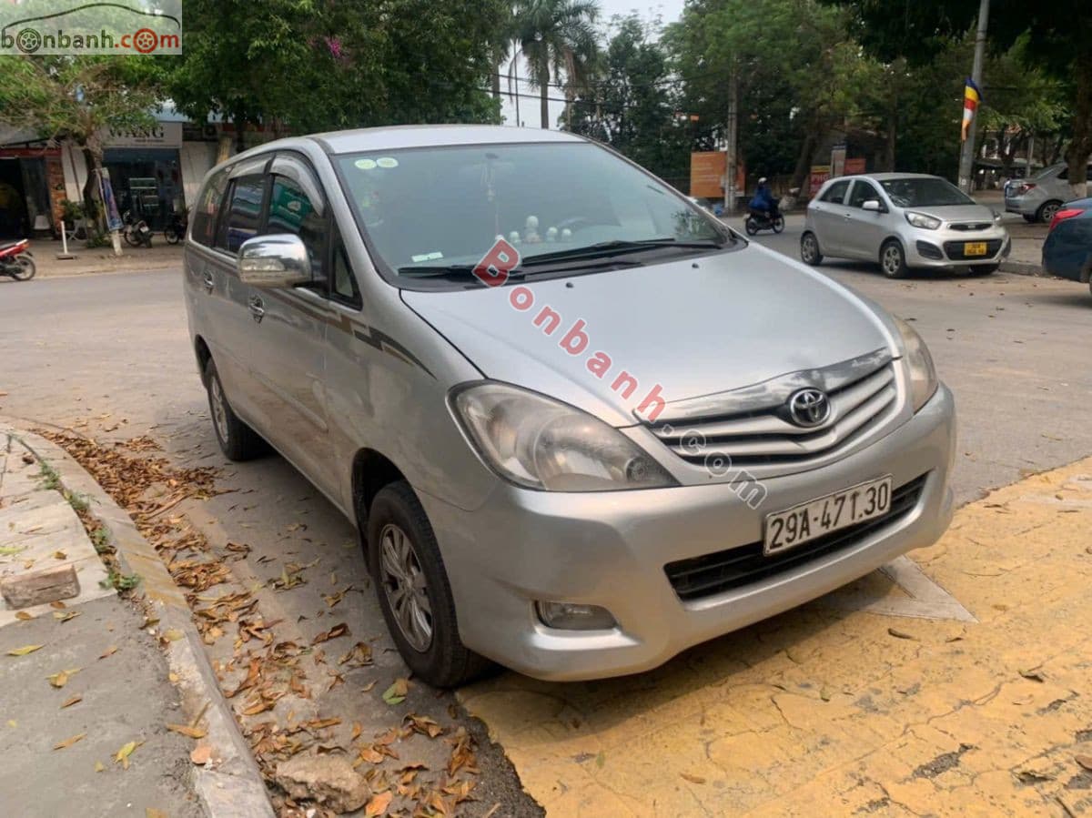 2011 Toyota Innova G