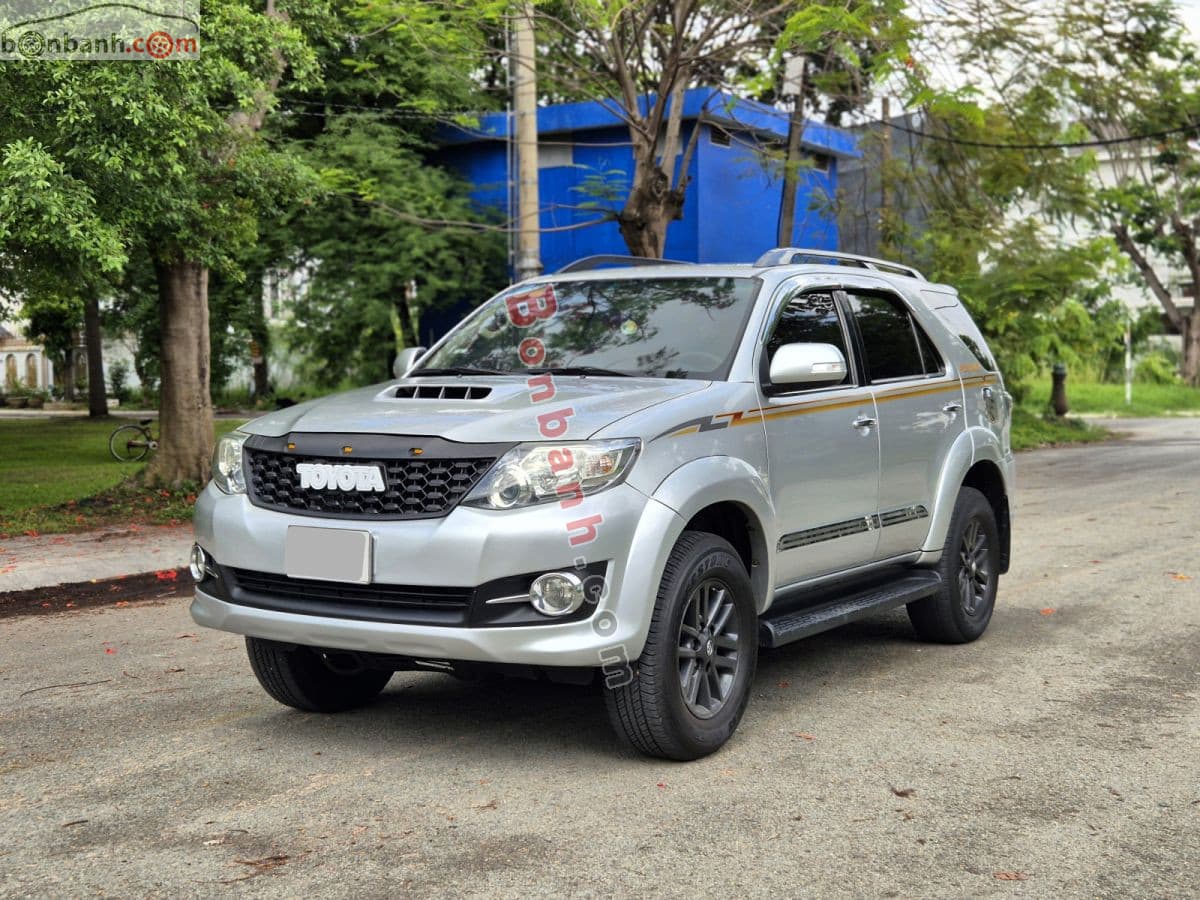 2015 Toyota Fortuner 2.5G