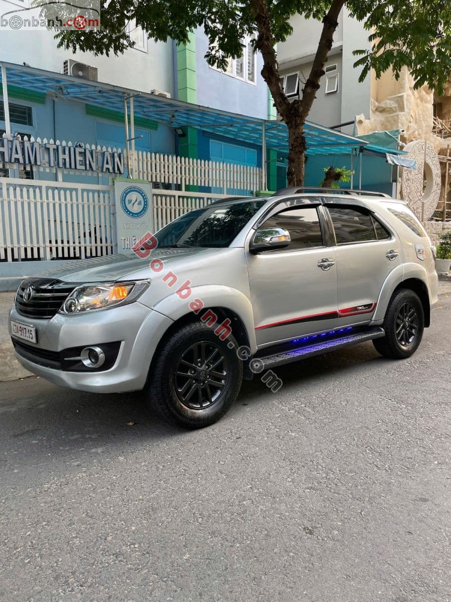 2014 Toyota Fortuner 2.7V 4x2 AT