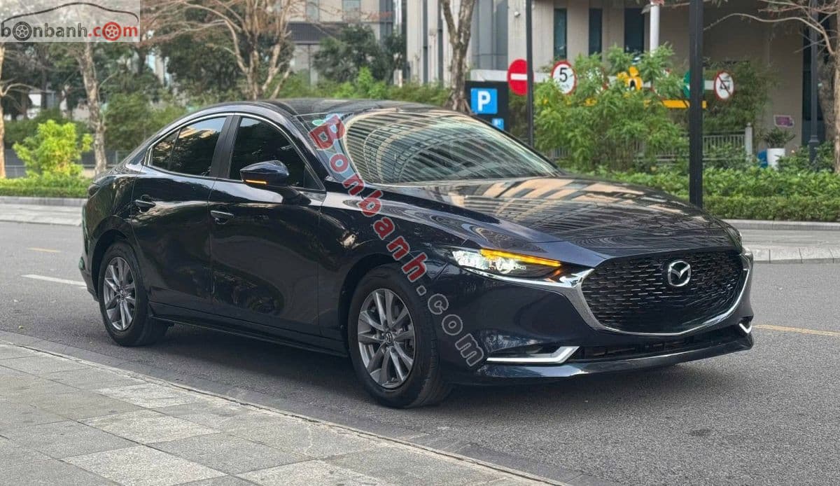 2022 Mazda 3 1.5L Luxury