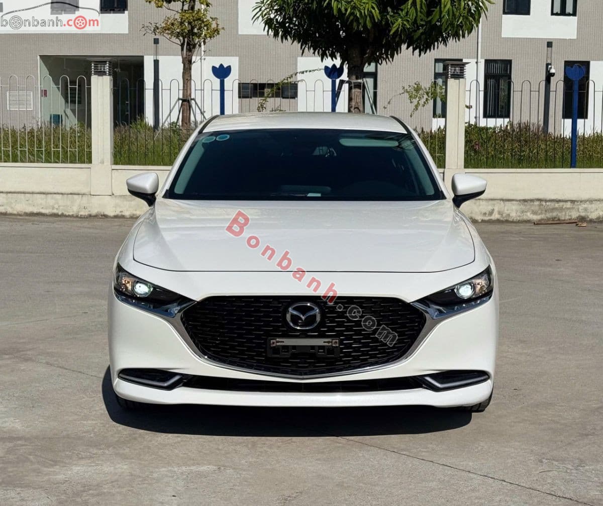 2022 Mazda 3 1.5L Luxury