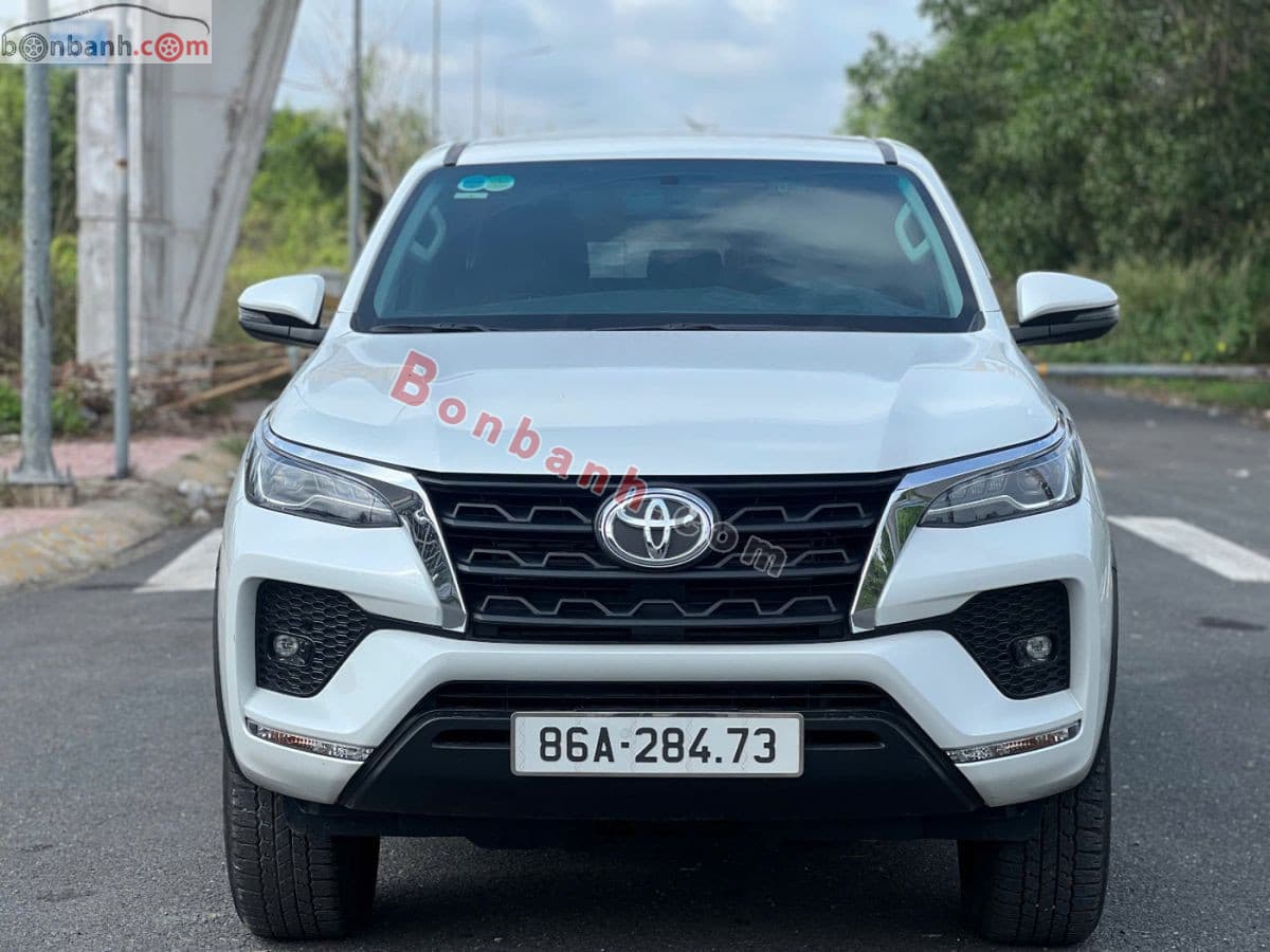 2024 Toyota Fortuner 2.4L 4x2 AT