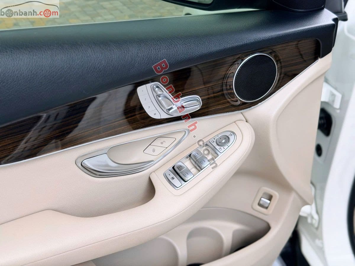 2021 Mercedes-Benz GLC 200 - ảnh nhỏ 8