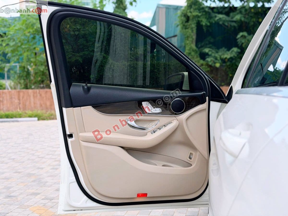 2021 Mercedes-Benz GLC 200 - ảnh nhỏ 10