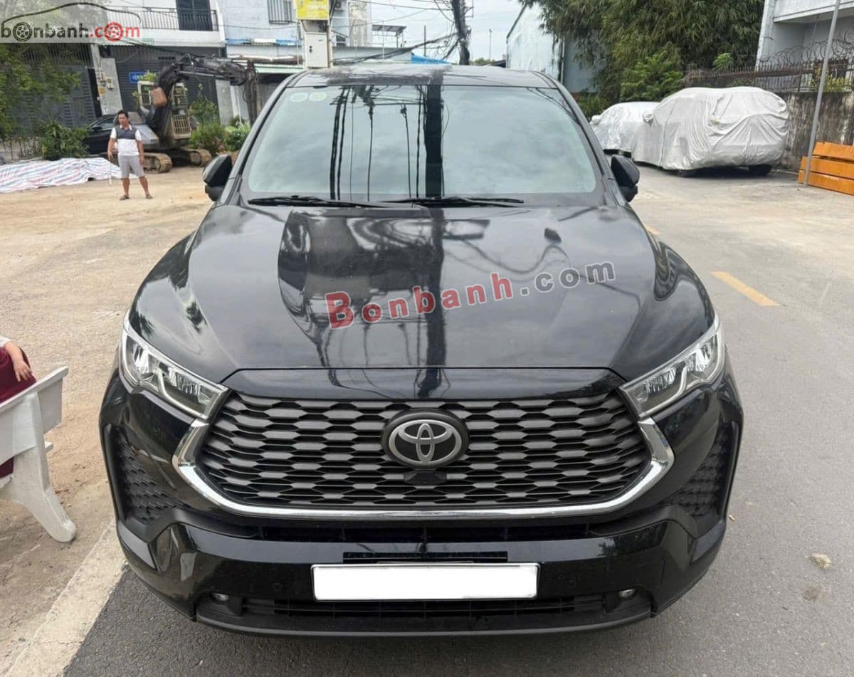 2025 Toyota Innova Cross 2.0V CVT