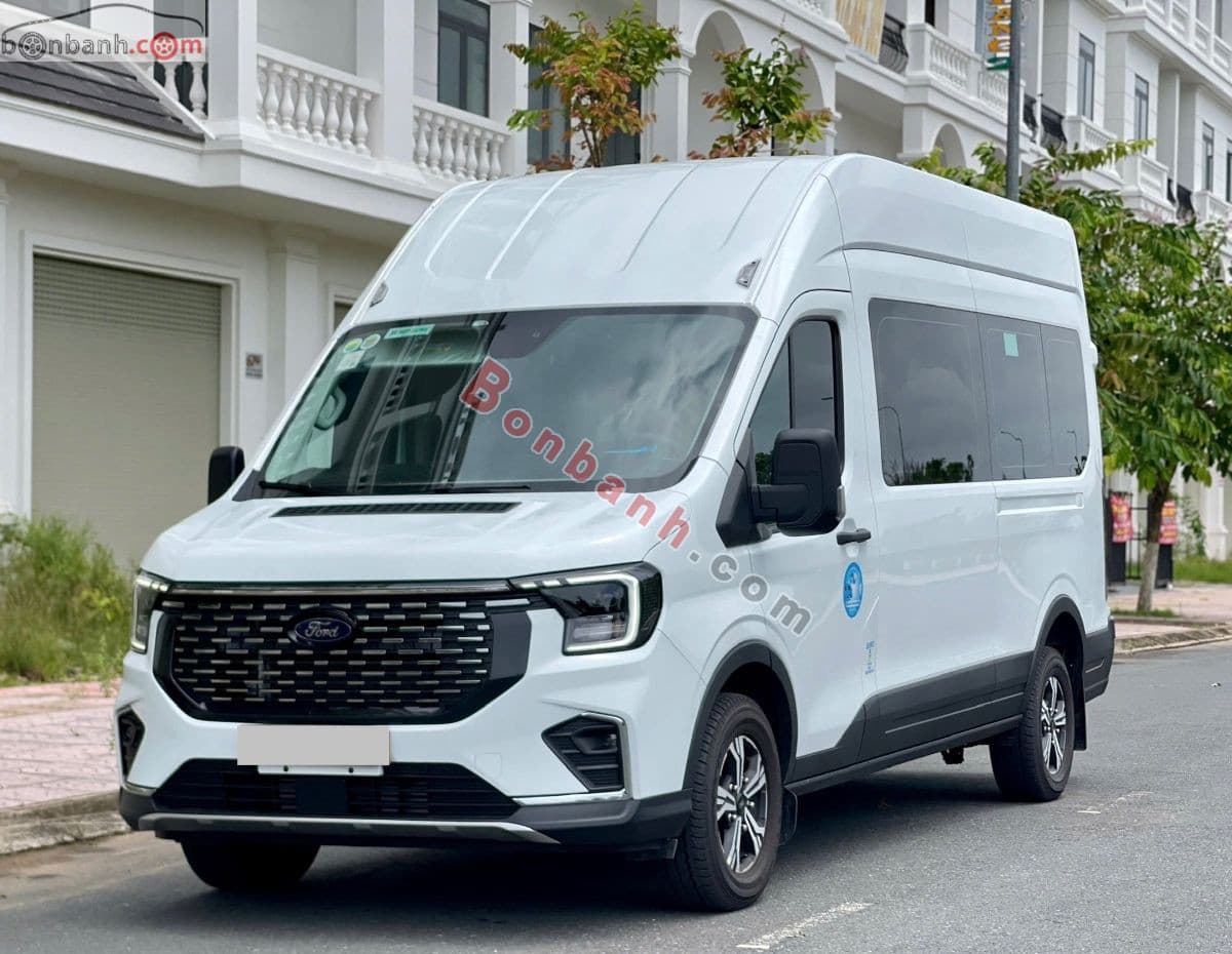 2025 Ford Transit Premium