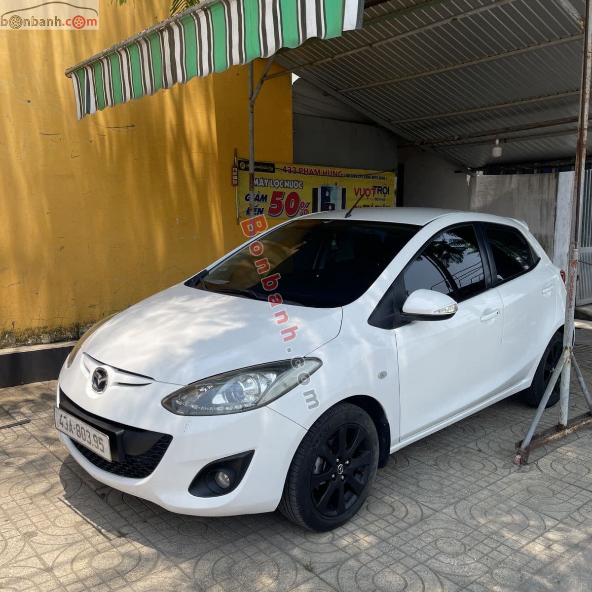2014 Mazda 2 S