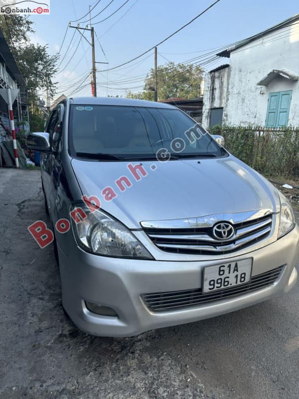 2008 Toyota Innova V