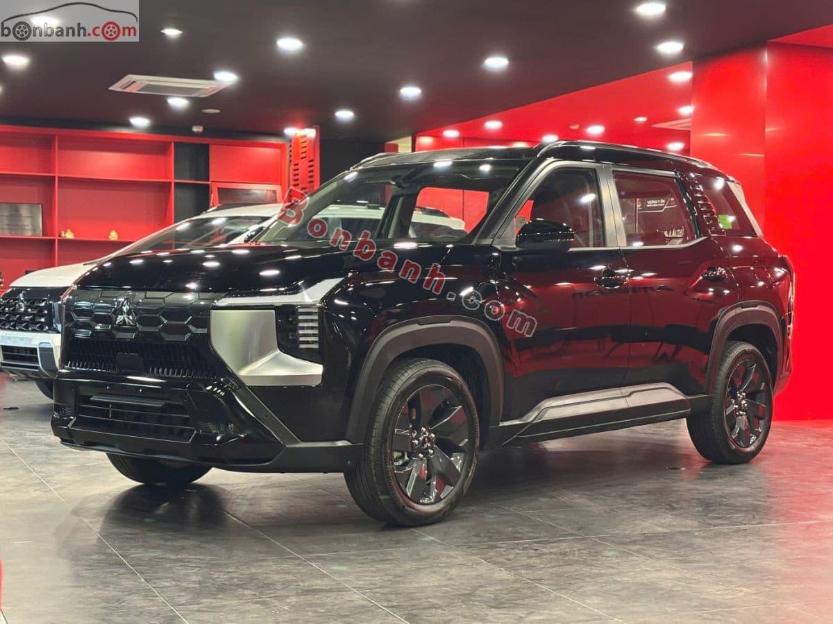 2026 Mitsubishi Destinator Premium