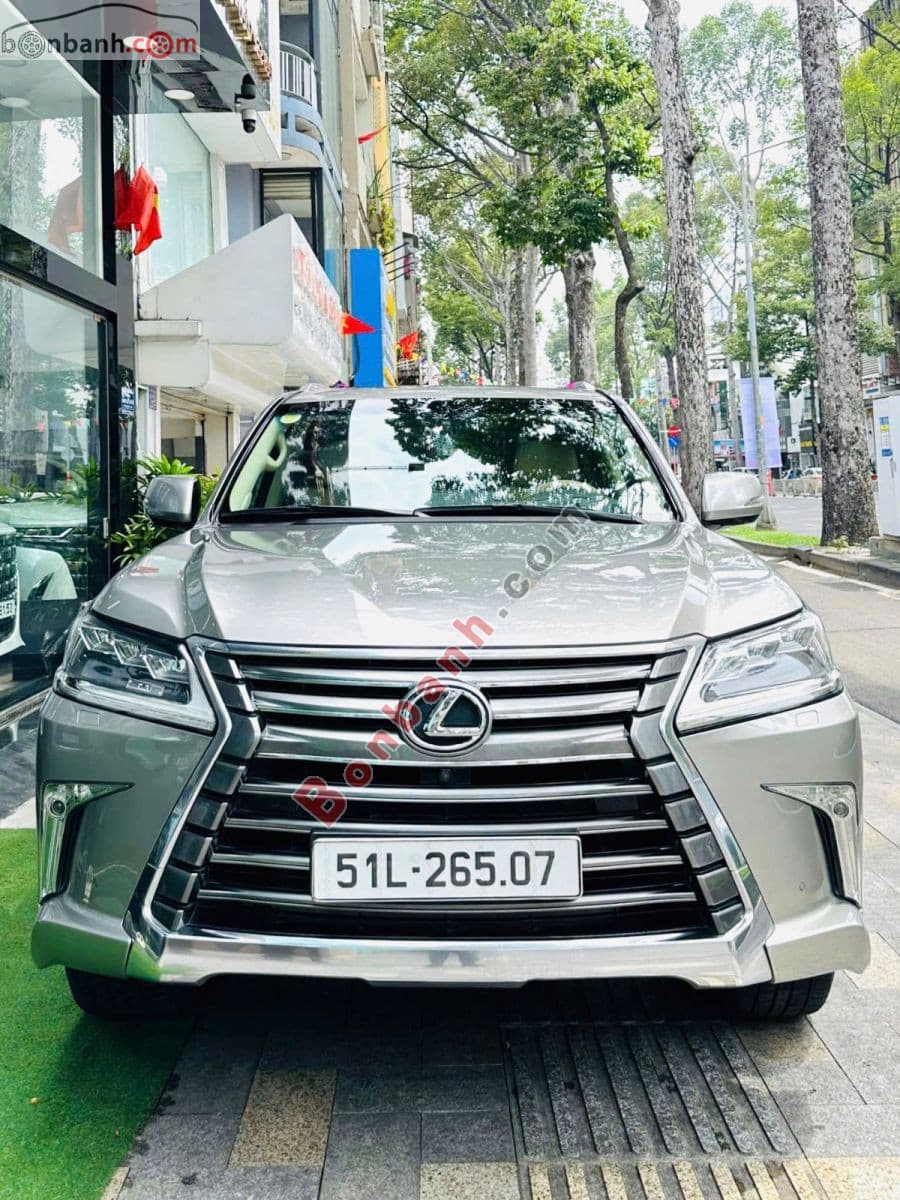 2016 Lexus LX 570