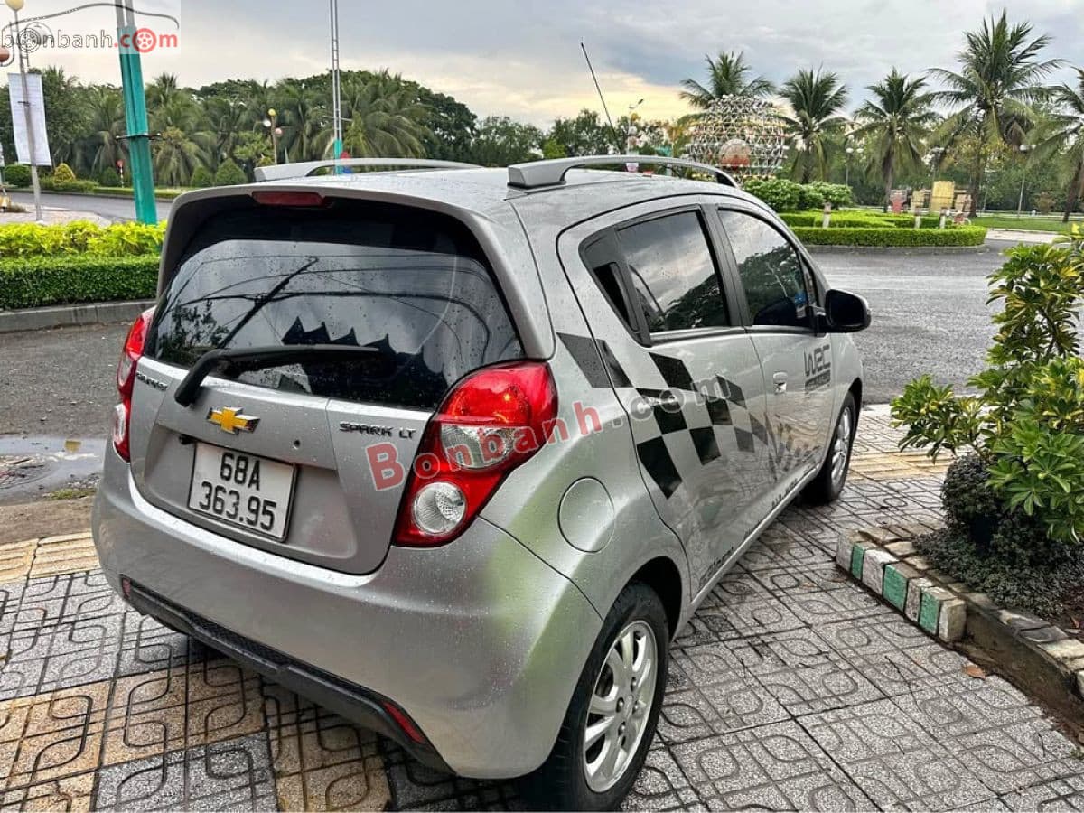 2015 Chevrolet Spark LT 1.0 MT