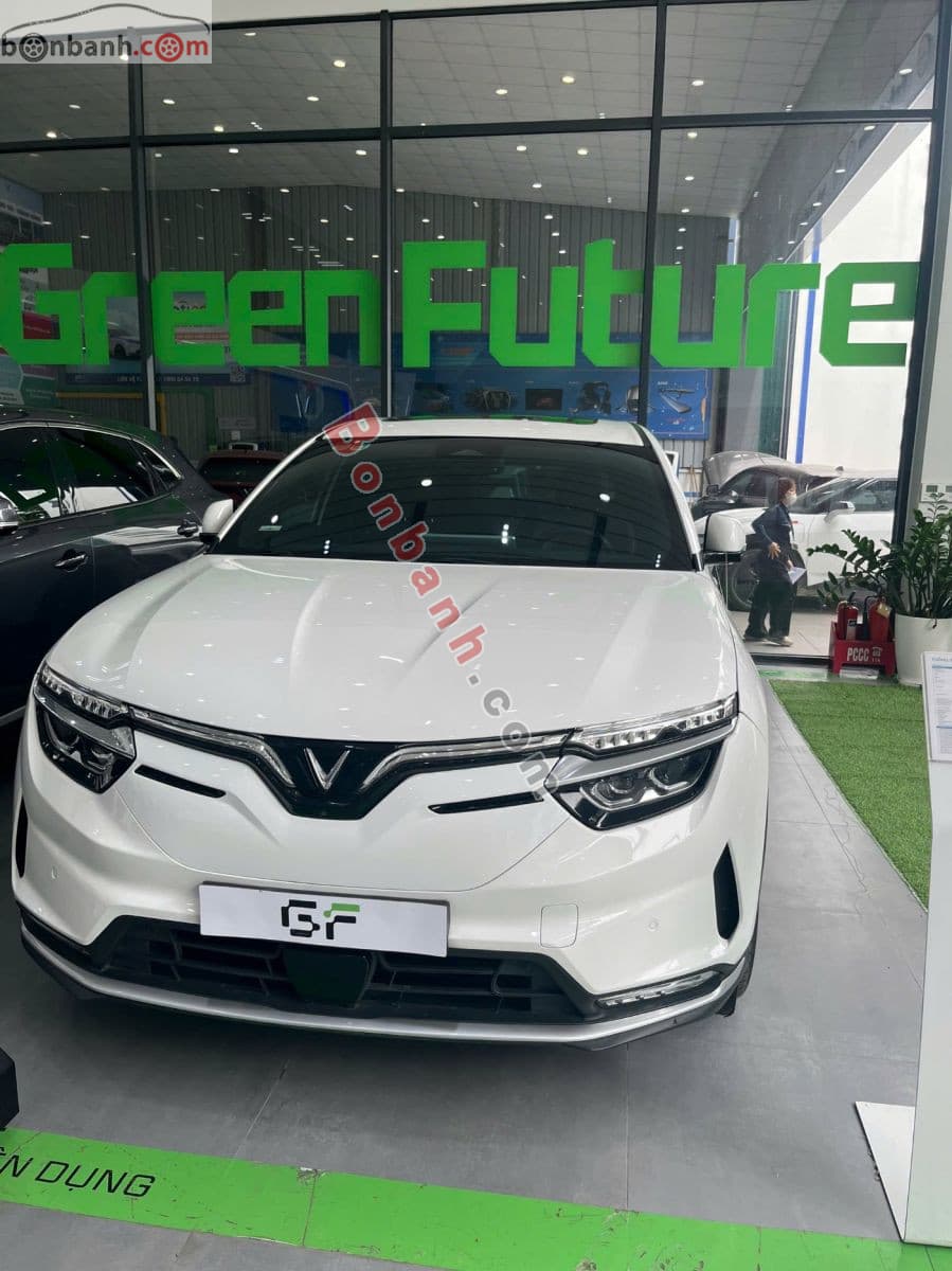 2022 VinFast VF8 Plus AWD