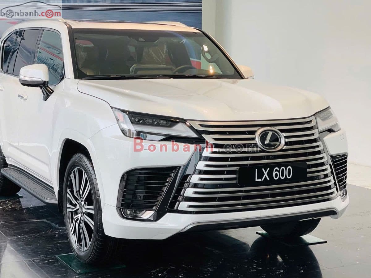 2026 Lexus LX 600 Urban